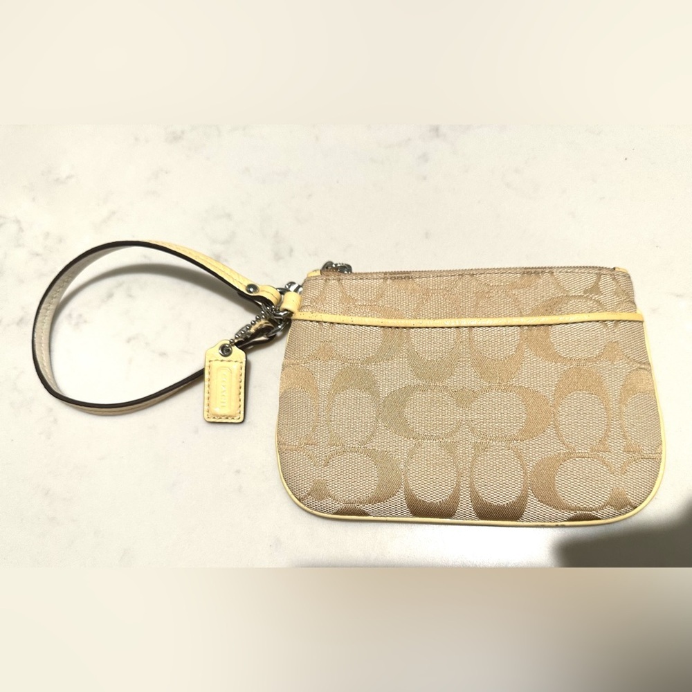 Coach Beige/Yellow Signature Canvas and Leather Wristlet Pochette - Picture 3 of 10